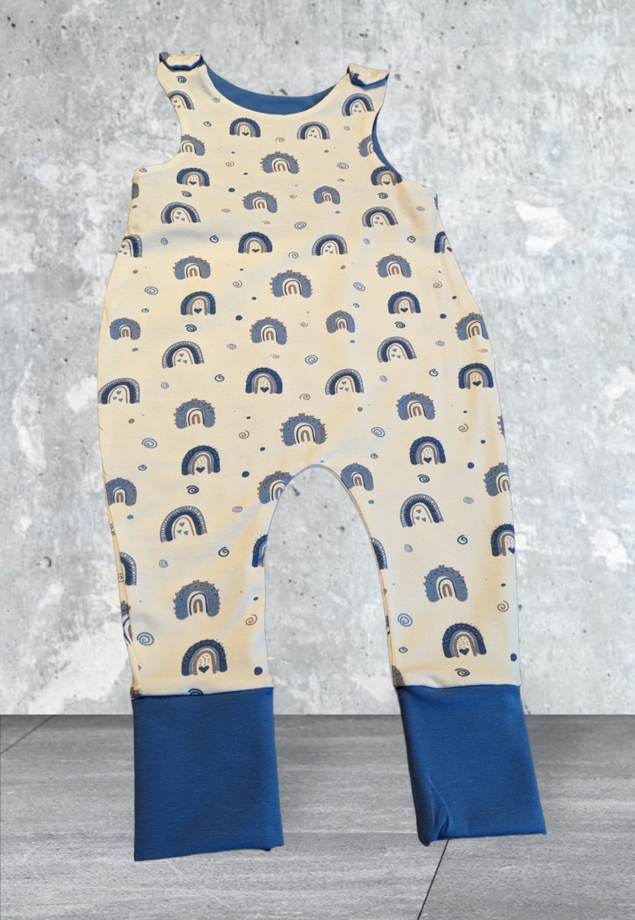 Strampler Größe 68