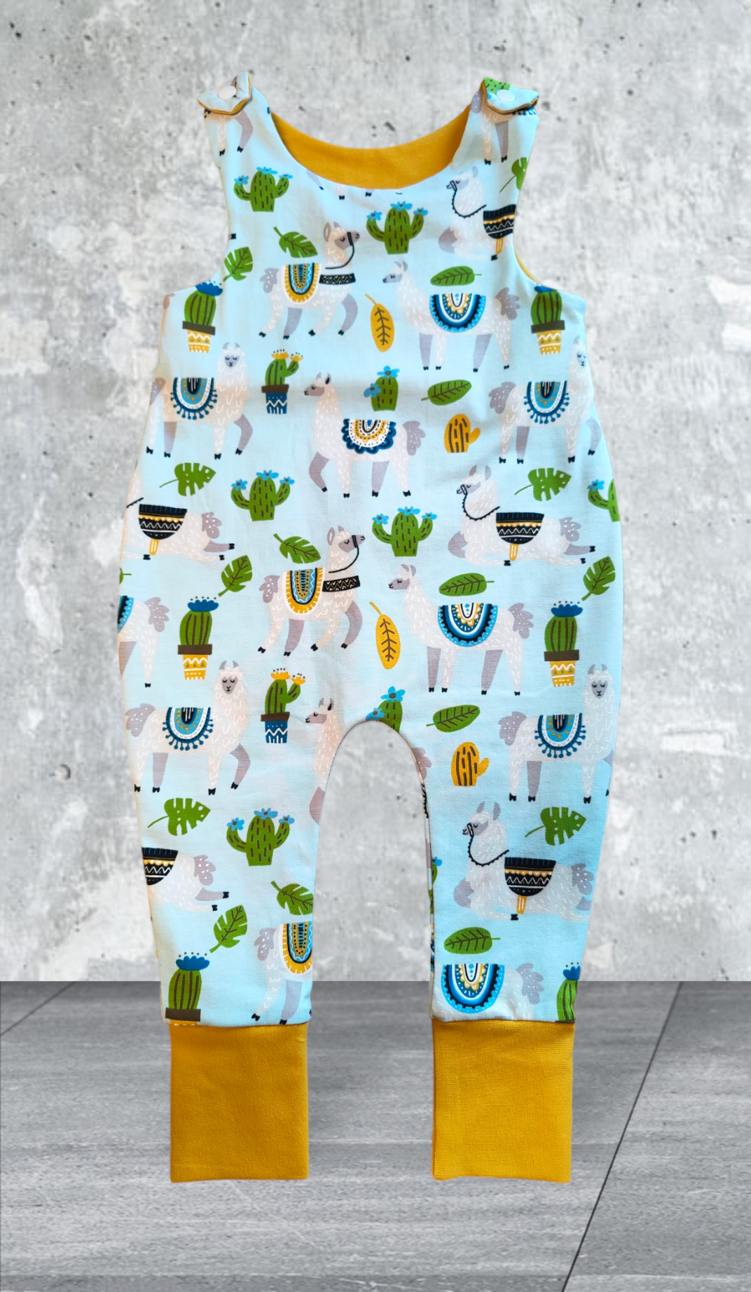 Strampler Größe 74