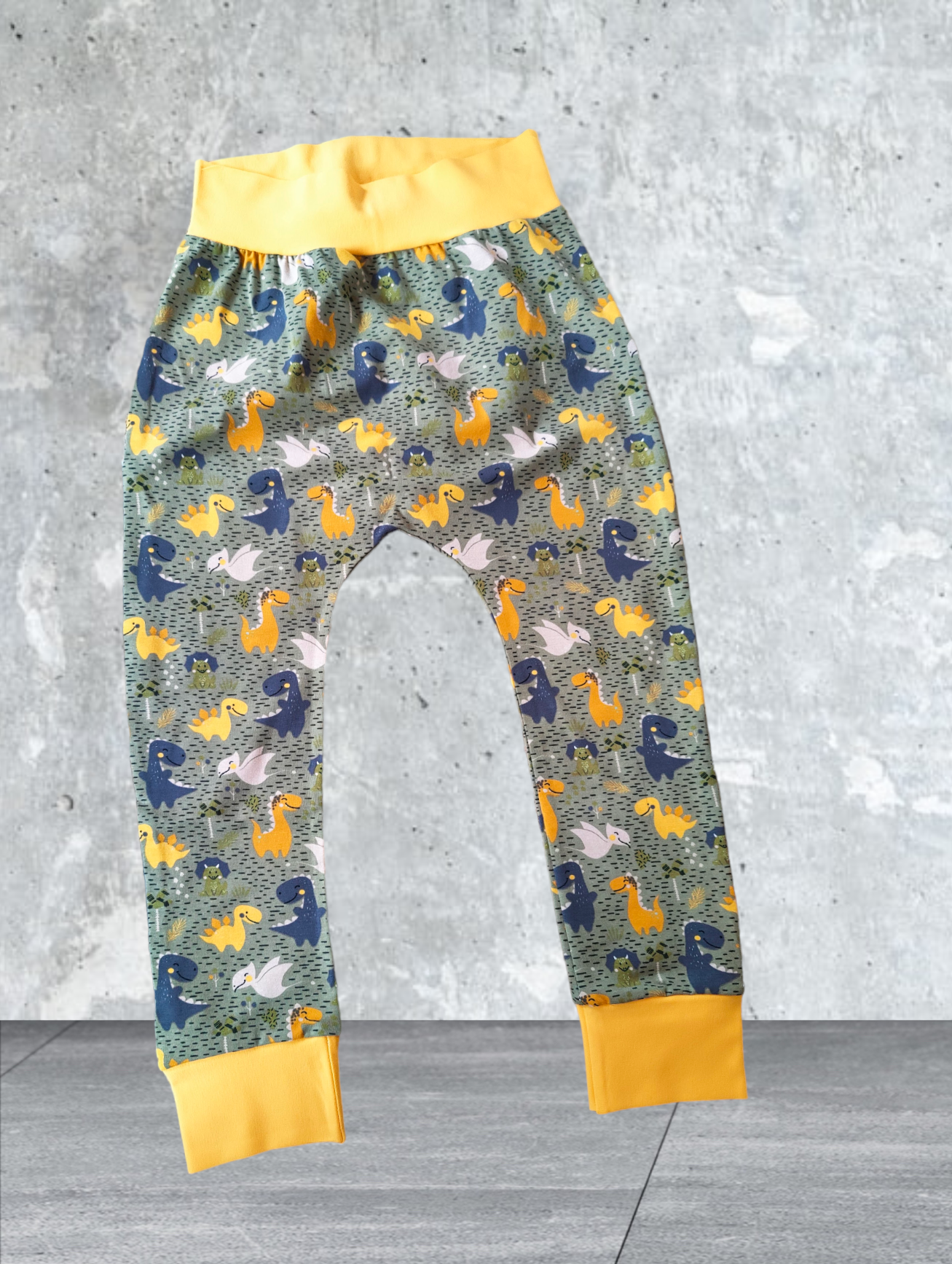 Pumphose Größe 104