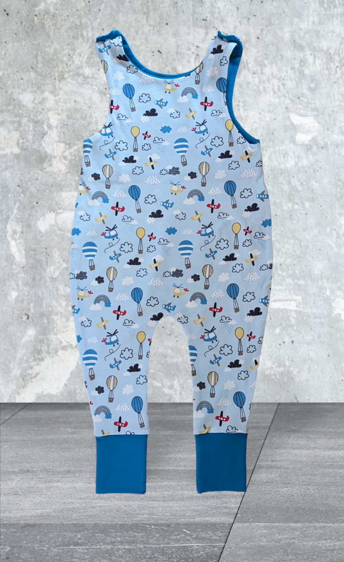 Strampler Größe 80