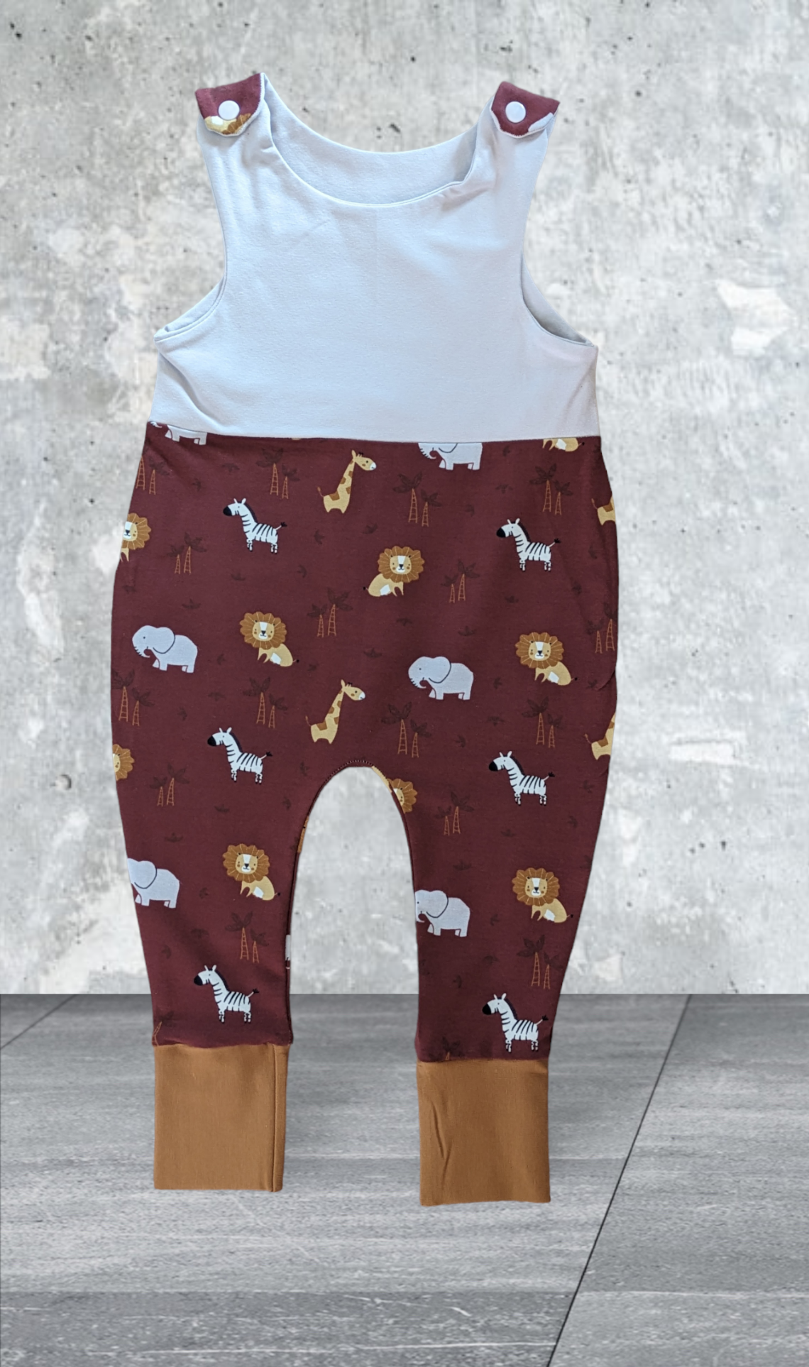 Strampler Größe 74