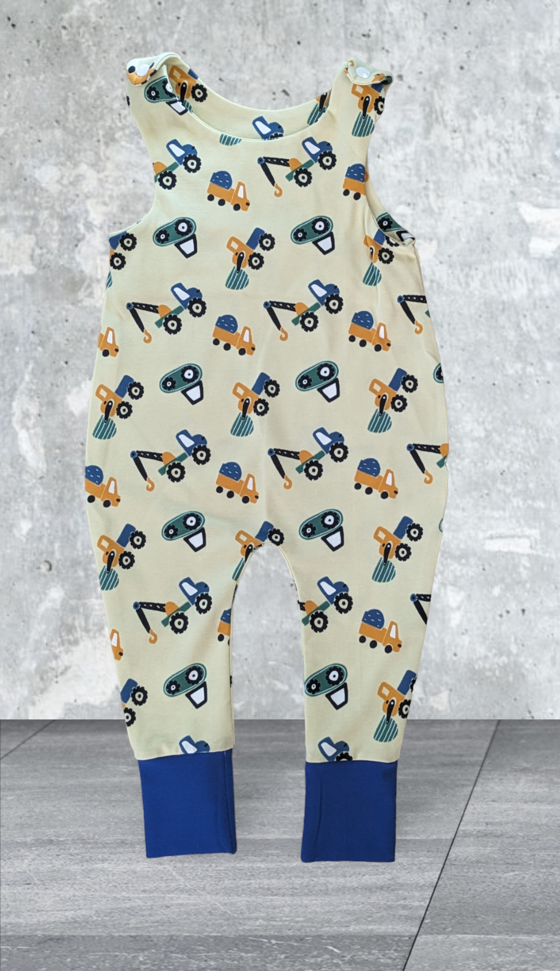 Strampler Größe 74